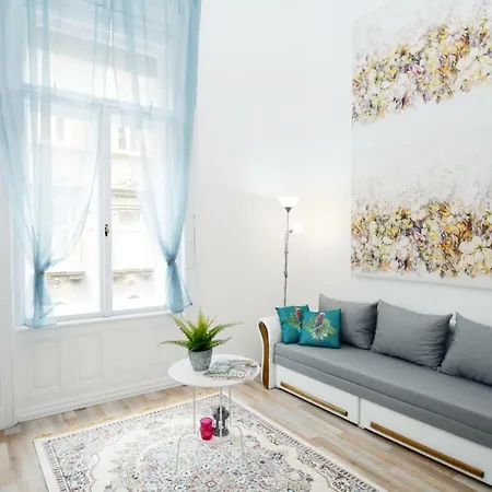 Apartment Lillybeth City Center