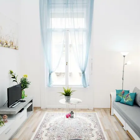 Apartment Lillybeth City Center