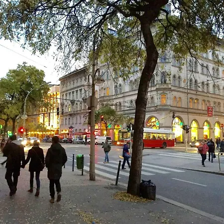 Lillybeth City Center * Budapest