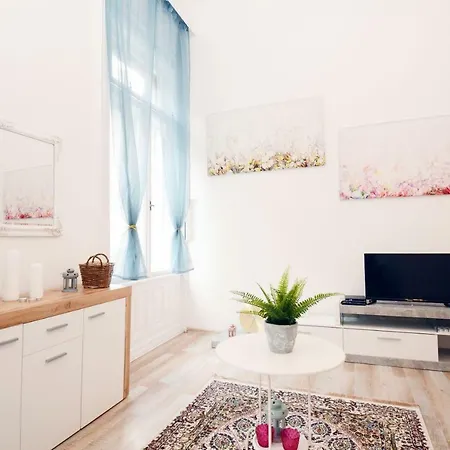 דירה Lillybeth City Center בודפשט